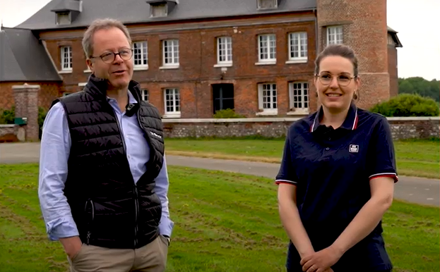 champ colza agriculteur